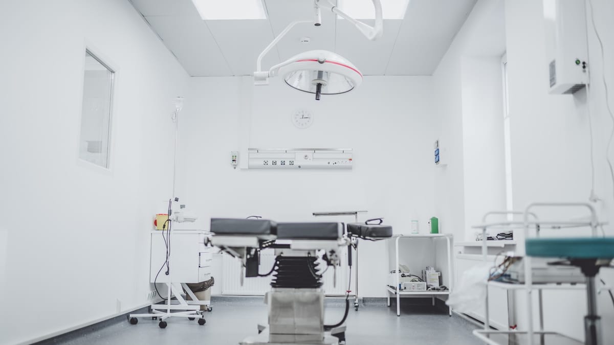 Ordem dos Médicos and Ordem dos Nutricionistas Move to Force Practitioners to Choose Between Medicine and 'Integrative' Therapies — Both Bodies Confirm Deontological-Code Revisions and Push for a Legislative Crackdown on Pseudoscience
