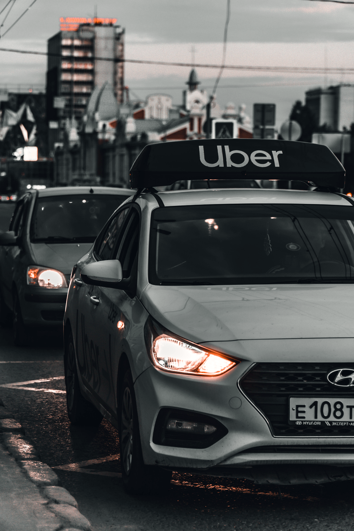TVDE Drivers and Operators March on Lisbon Wednesday — A Thousand-Strong Convoy from Campo Pequeno to Uber and Bolt Headquarters as Sector Demands Tariff Hike, Fuel Support and Rejection of Taxis Inside the Régime