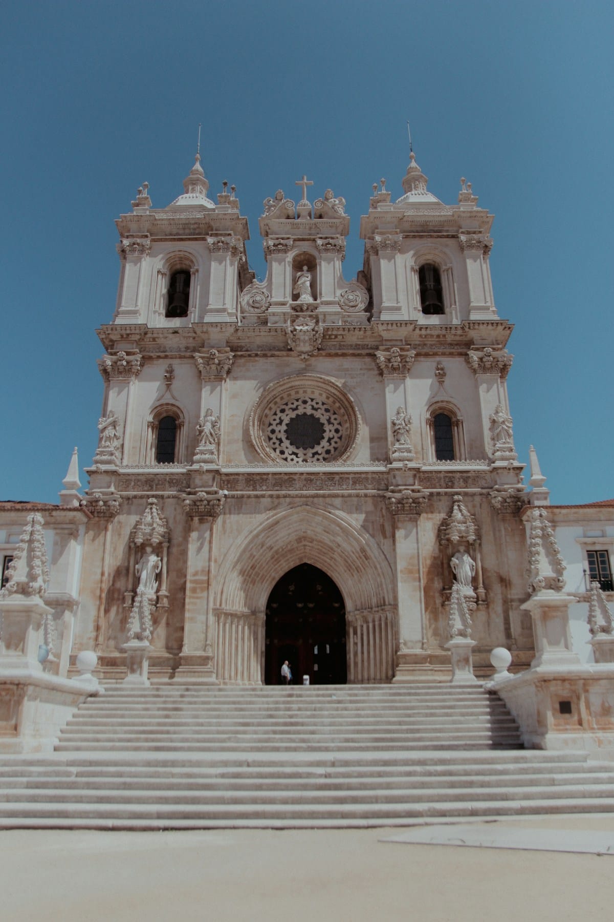 CDS Convenes 32nd Congress in Alcobaça on 16-17 May With Nuno Melo and Nuno Correia da Silva Splitting the Leadership Vote