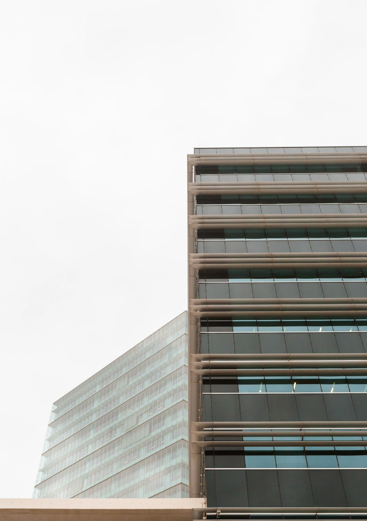 Pordata's Wednesday 27 May Read off Eurostat Sets the Portuguese Working Week at 37.4 Hours — 1.5 Hours Above the 35.9-Hour EU Average and Sixth Among the 27 Member States as the Reforma Laboral and 3 June Greve Geral Reopen the Carga-Horária File