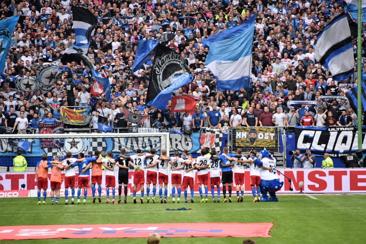 Académico de Viseu Climbs Back to the Primeira Liga After a 37-Year Wait — Sérgio Fonseca's Side Holds Sporting B to 0-0 at the Fontelo to Pip Torreense on Goal Difference