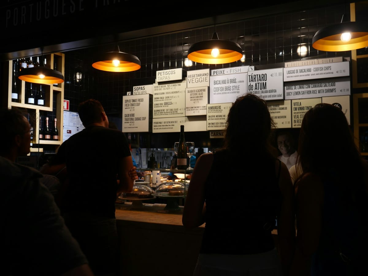 Miranda Sarmento Reopens the Restaurant-VAT File at COFAP on Tuesday 13 May by Calling the 2016 Cut a €1 Billion 'Erro Crasso' — Carneiro Asks Montenegro on Saturday 16 May to Square the Finance-Minister Position Inside the Government