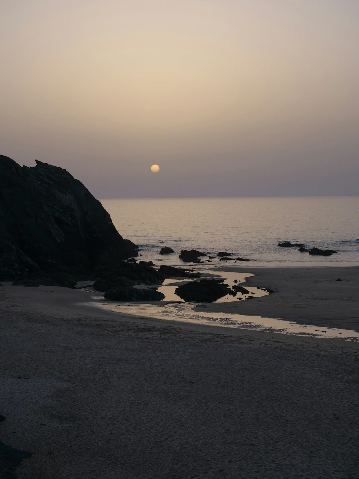 Algarve Reservoirs at 95% Capacity Buy Three Years of Cushion — APA's Surplus Posture Reshapes the 2026 Summer Calendar From Rationing to Allocation