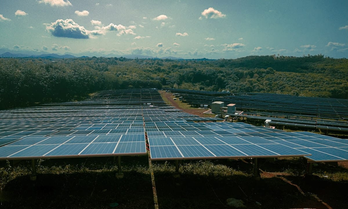 APREN Logs a 72.7% Renewable Share for Continental Electricity in May as €442 Million in Avoided Gas Imports Anchors the January-May Bill