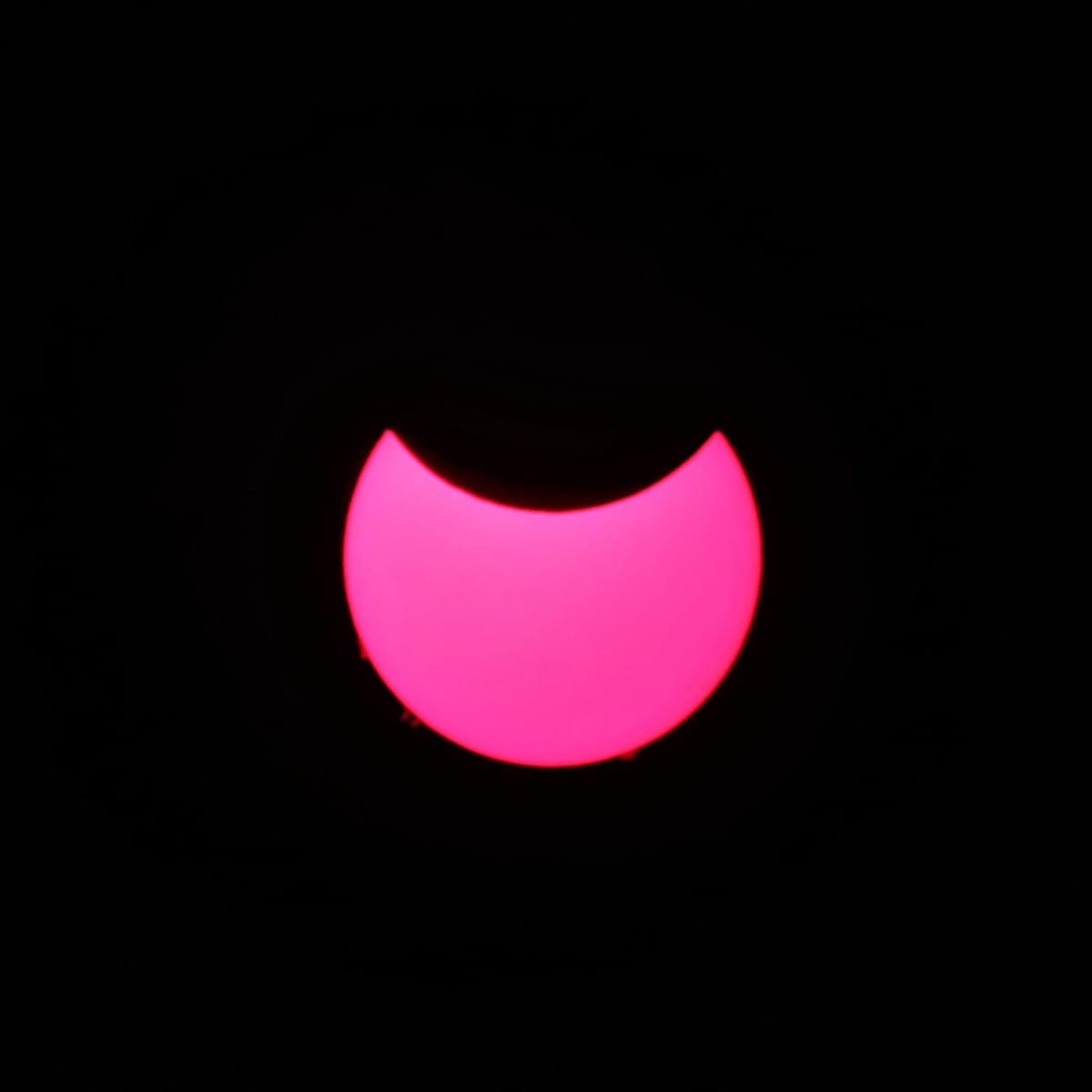 Portugal's First Total Solar Eclipse Since 1912 Arrives Wednesday, and Doctors Want You in Certified Glasses
