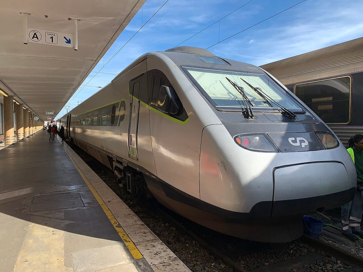 Four Train-Makers Line Up for Portugal's €584 Million High-Speed Fleet Built to Run at 300 km/h