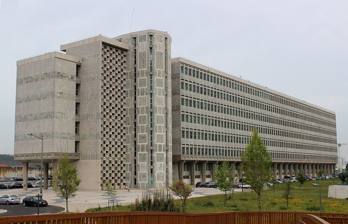 A New Decree Rewrites Court Procedures to Speed Cases and Cut Registry Paperwork