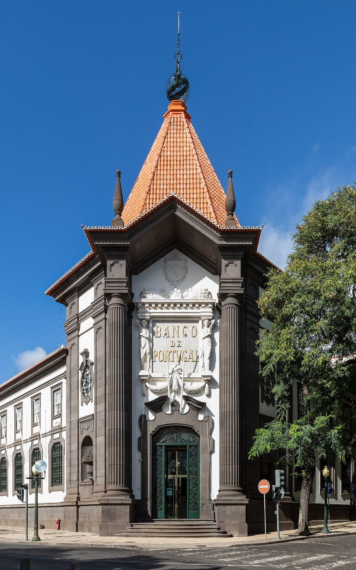 Portugal's New Credit Rules Reduce the Maximum Repayment Burden to 45% of a Borrower's Income