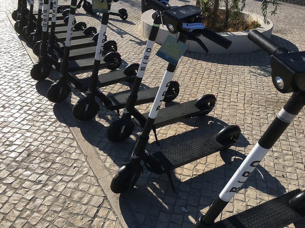 Coimbra Joins the Portuguese Cities Backing Away From Shared E-Scooters, While the National Rulebook Still Calls Them Bicycles
