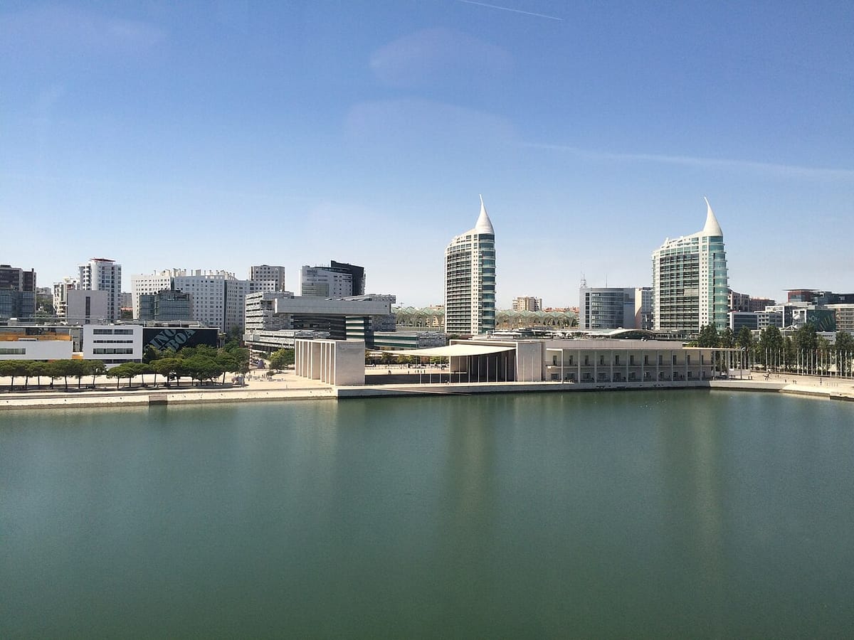 Swisscom Picks Lisbon for a New Operations Hub, Starting With 40 Jobs in 2027