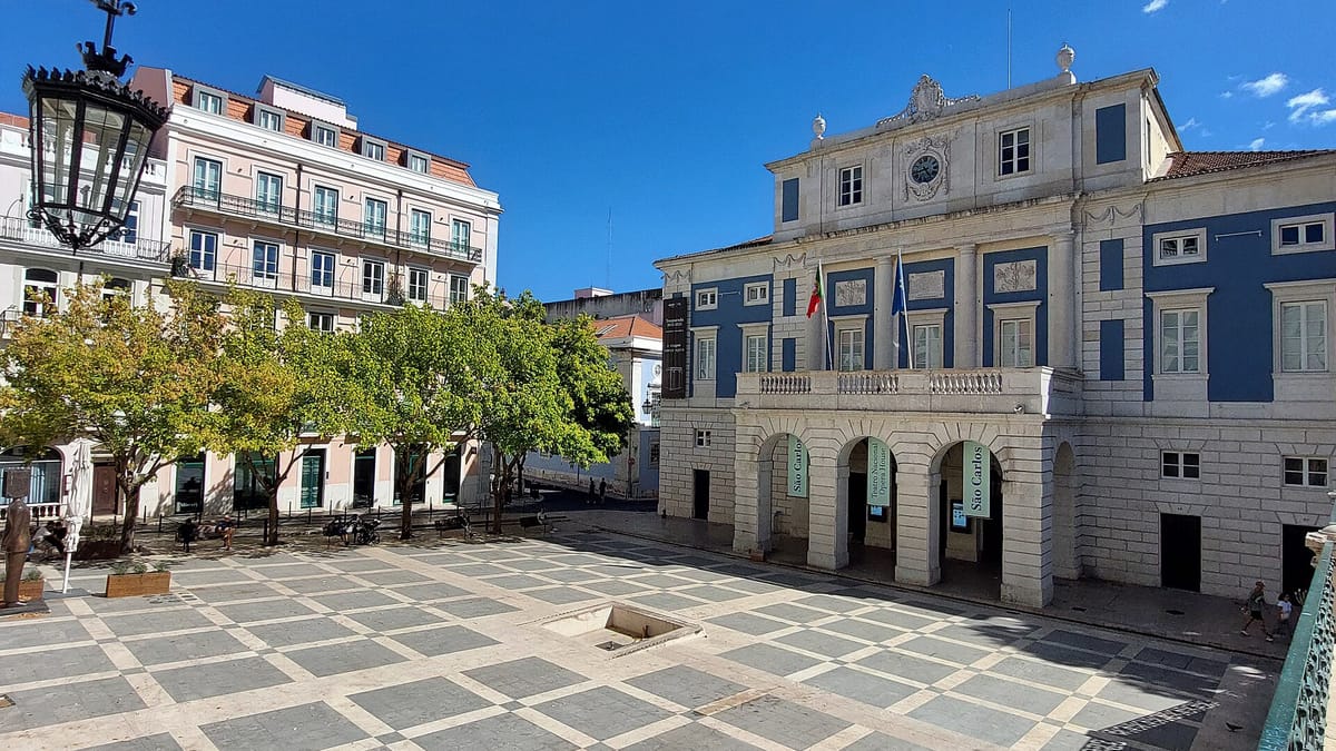 Portugal's Heritage Institute Has Until Midnight Monday to Show 84 Museums, Palaces and Theatres Are Finished, and Means to Spend €243,220,517.94 to the Cent