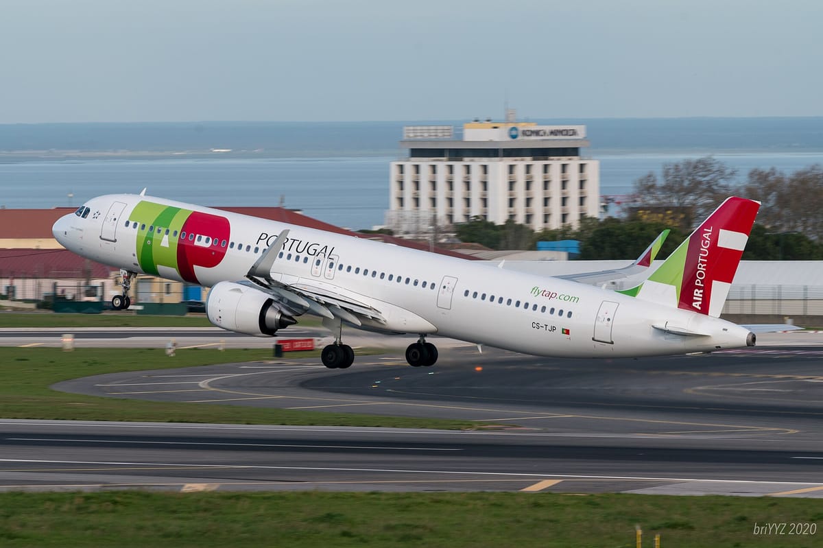Markets, Business & Tech Briefing: TAP Bids Land, Allianz Buys Caravela, Vodafone Picks Lisbon