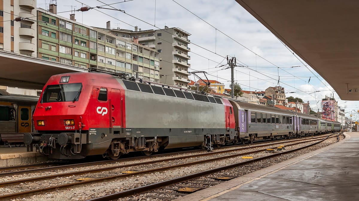 Eleven Sorefame Carriages From the 1970s Are Being Rebuilt as a Luxury Train-Hotel, With €9.8 Million of Compete 2030 Behind It