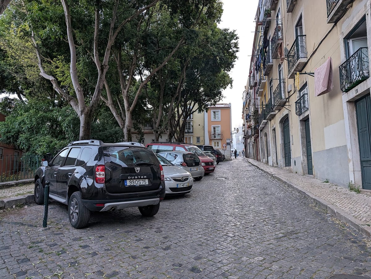 Buying a Car at a Tax Office Auction in Portugal