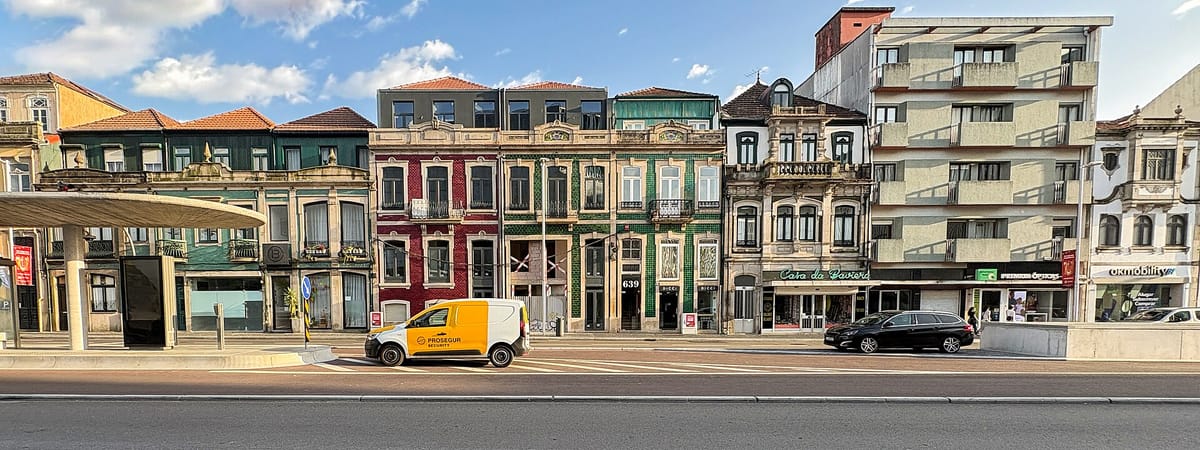 Porto's Mayor Gives the Metrobus Contractor Until December and Names It as the Reason the Works Are Late