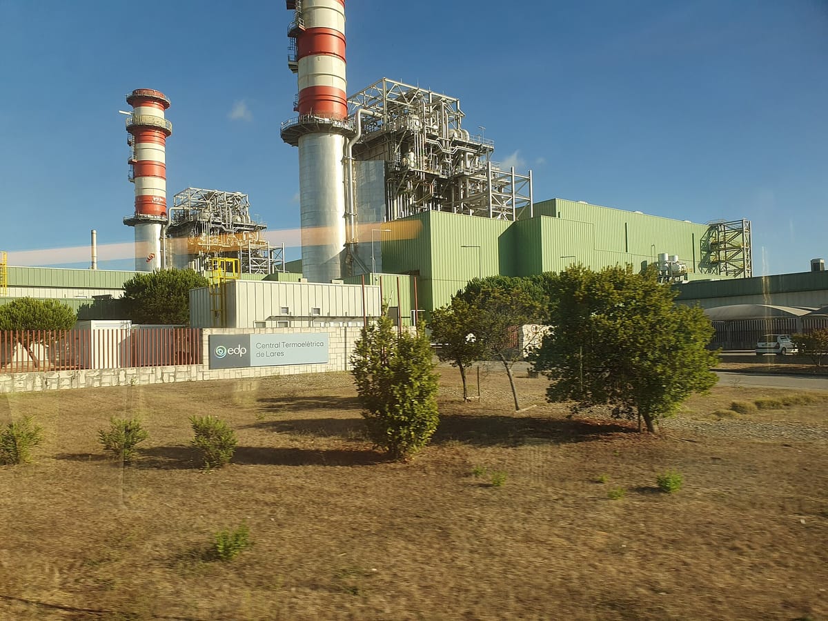 Portugal's Greenhouse Gas Emissions Rose 1.6 Percent Last Year While the EU's Fell, and Gas-Fired Power Explains Most of the Gap