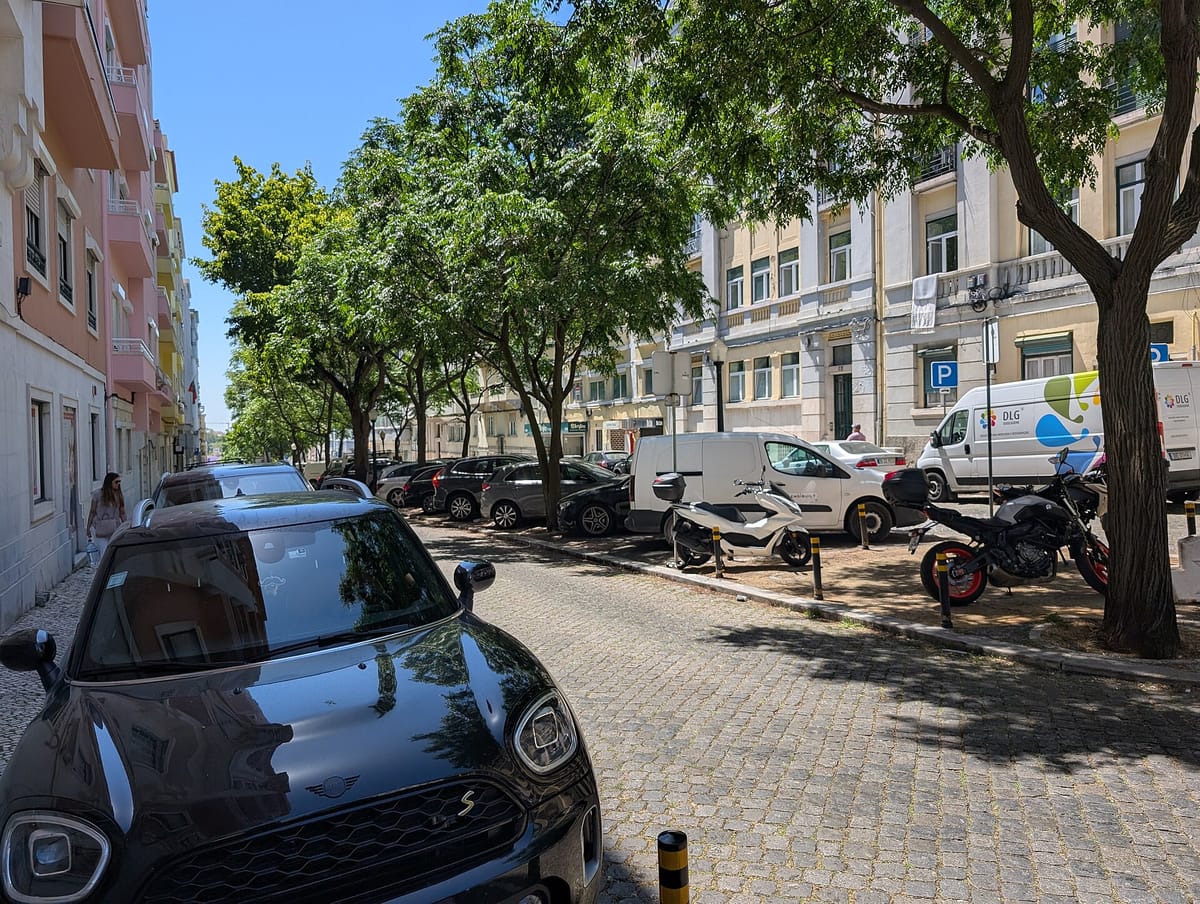 The Cartão de Estacionamento for People With Disabilities in Portugal in 2026: A Practical Guide to the 60 Percent Threshold, the Free Ten-Year Card, and Where It Is Recognised Across the EU