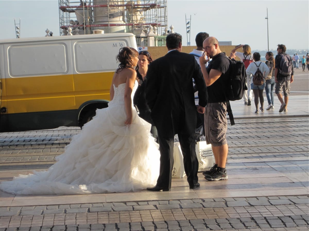 Marriages in Portugal Rose Nine Percent in July While Births Slipped Three, and August Brought 906 Fewer Deaths Than Last Year