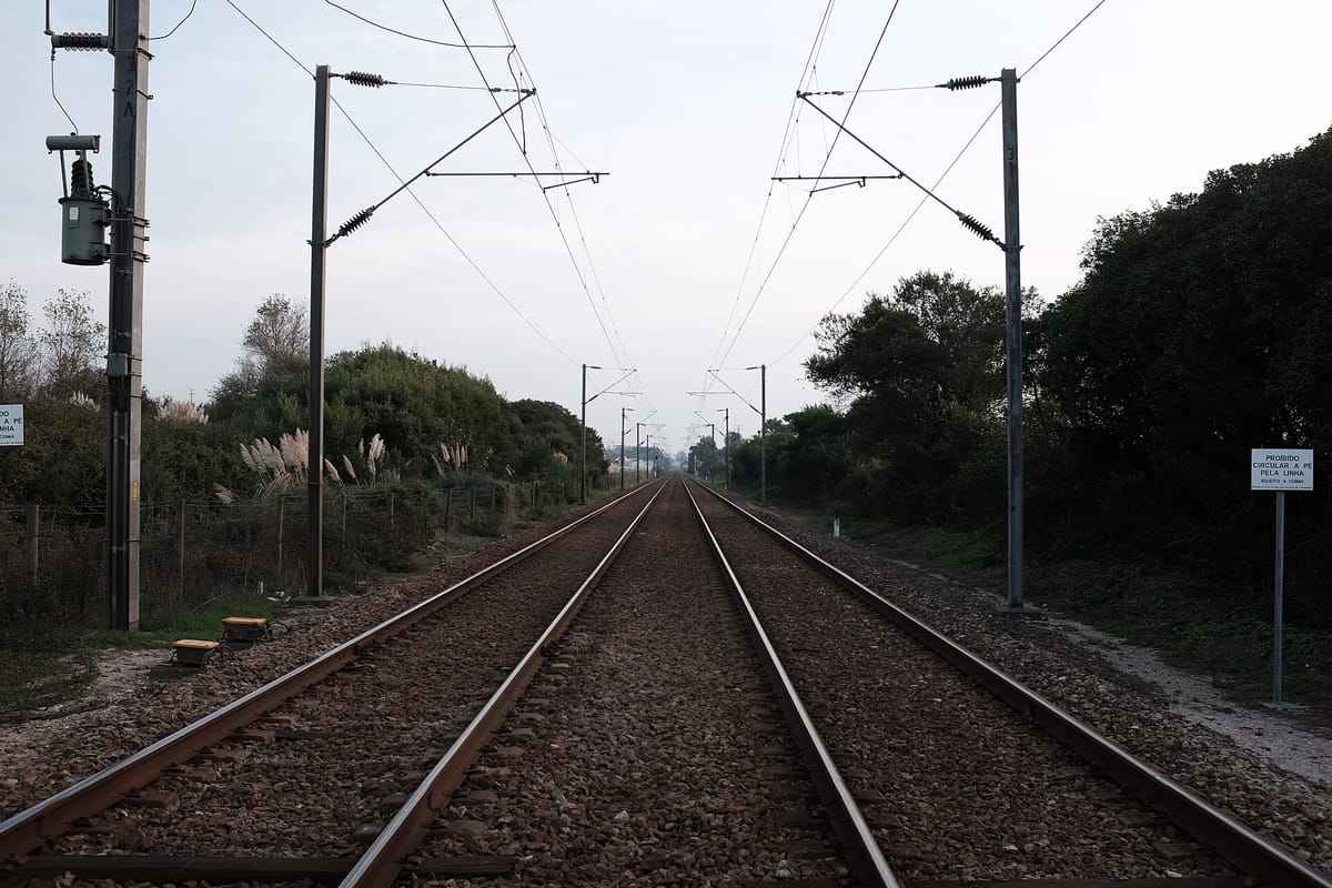 Portugal Tells Brussels That Regauging Its Railways Would Cost Up to 6.9 Billion Euros and Take Thirty Years