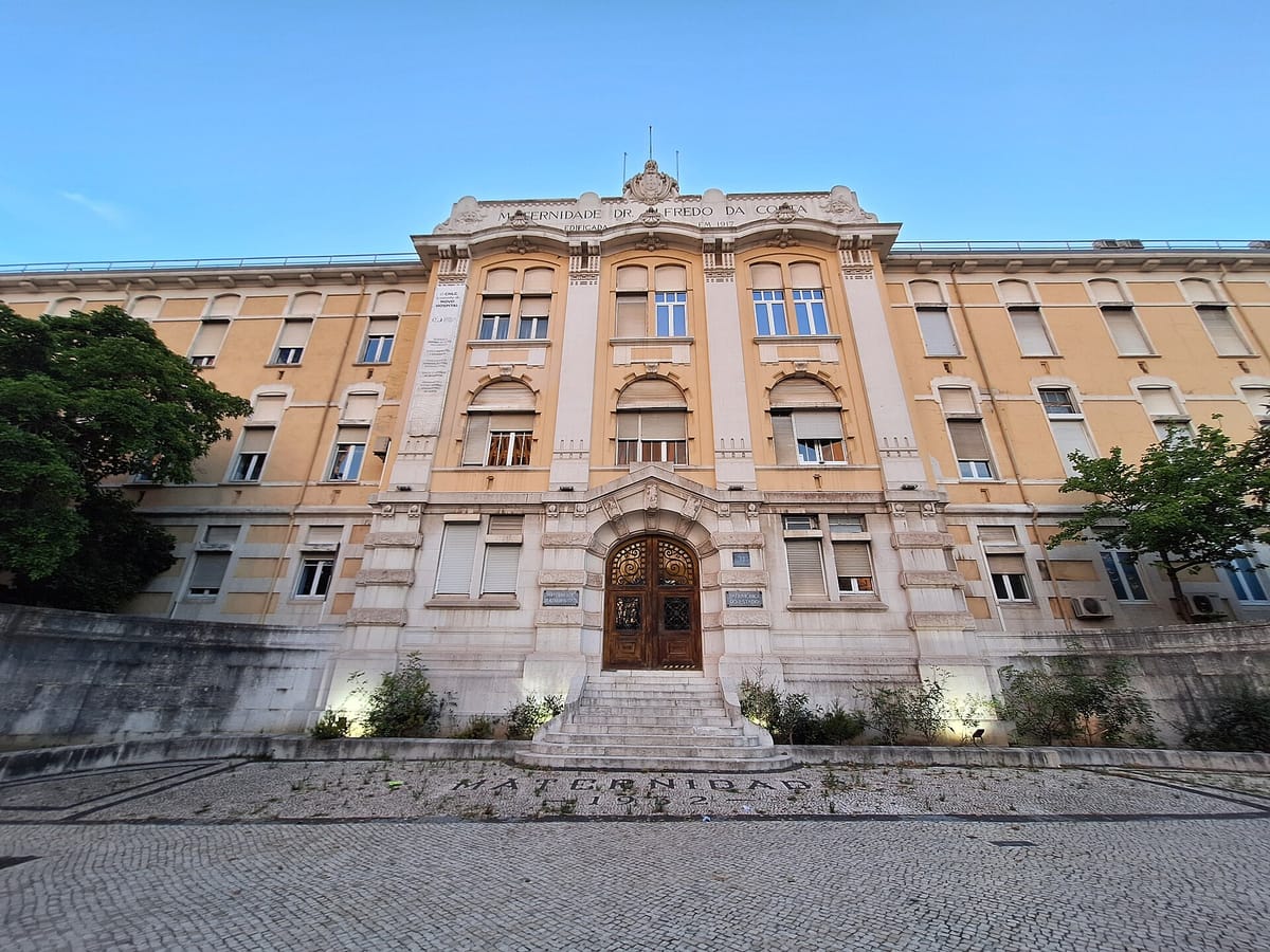 Abortions in Portugal Hold Steady at 18,869 in 2025, With One Lisbon Clinic Doing a Third of Those on Request and 44 Percent for Foreign Women