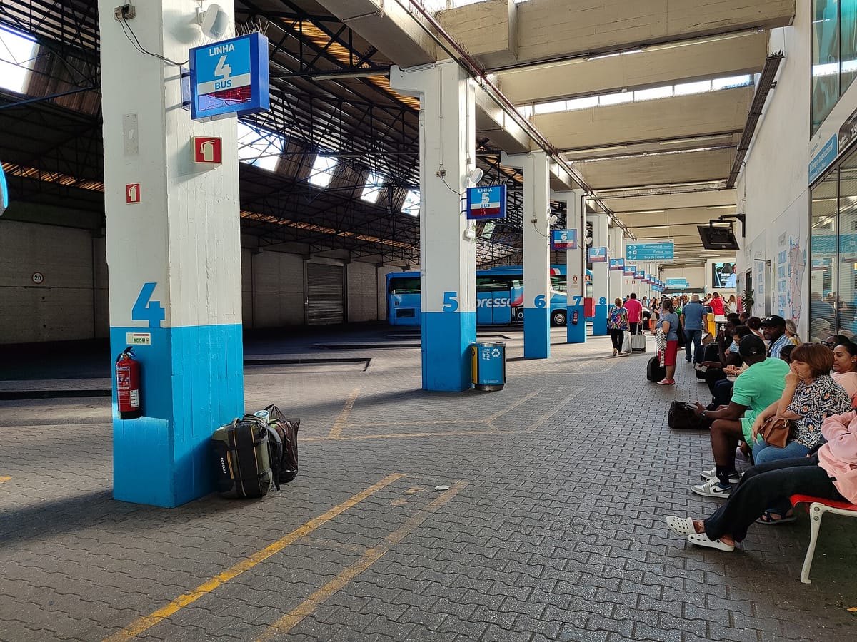 FlixBus Boards Its First Passengers at Sete Rios on 29 September, With 23 Services and Nothing at All Between Half Past Four and Half Past Eight