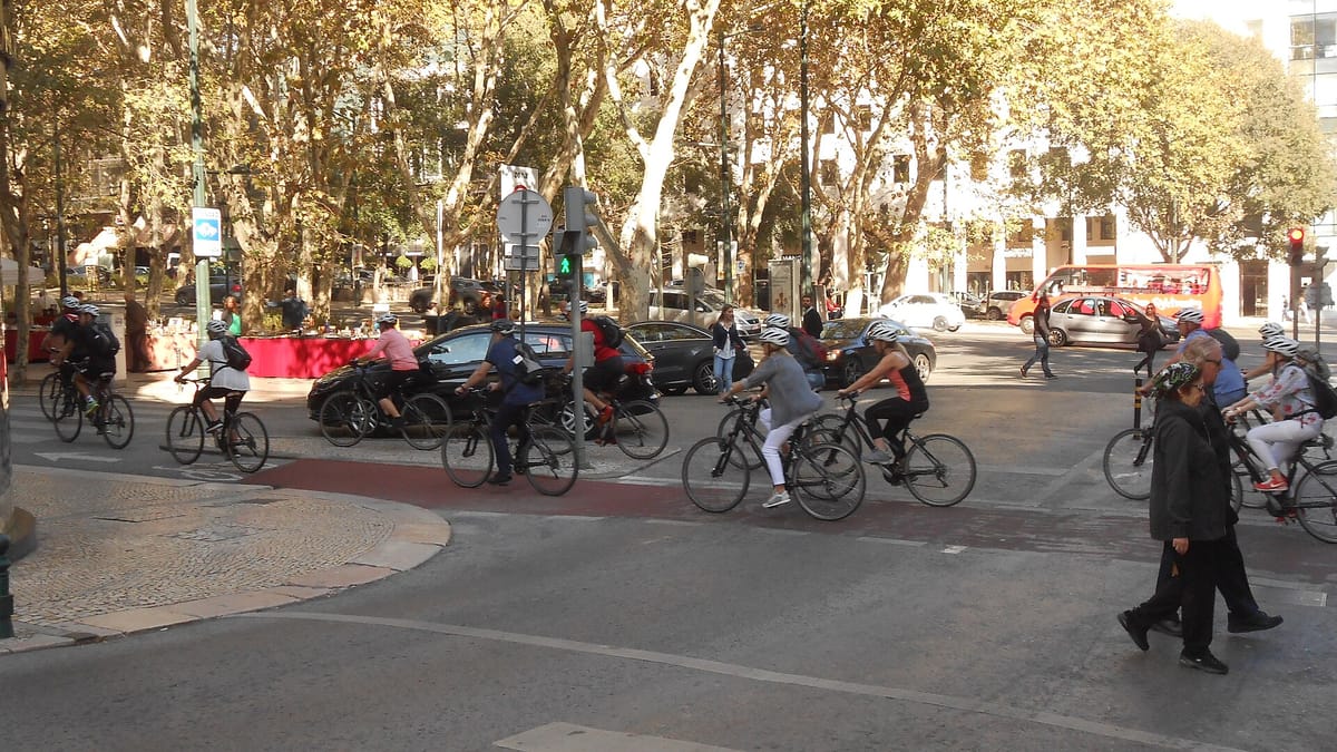 The Government's Ten-Year Plan to Get Portugal Walking and Cycling Arrives Without a Euro Attached to It