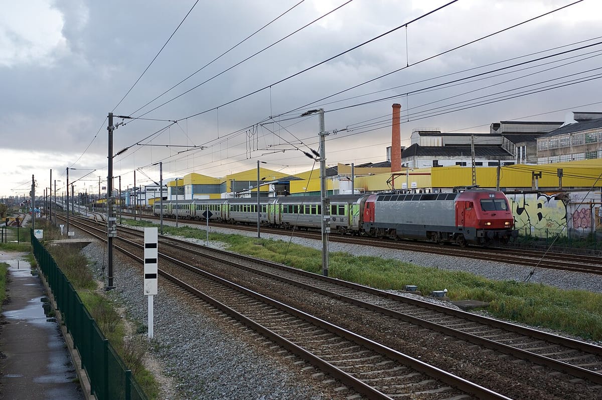 Lisbon to Porto Main Line Is Offered 66 Million Euros in EU Funds for European Train Control and Rail Radio, With a Decision Expected by June 2027