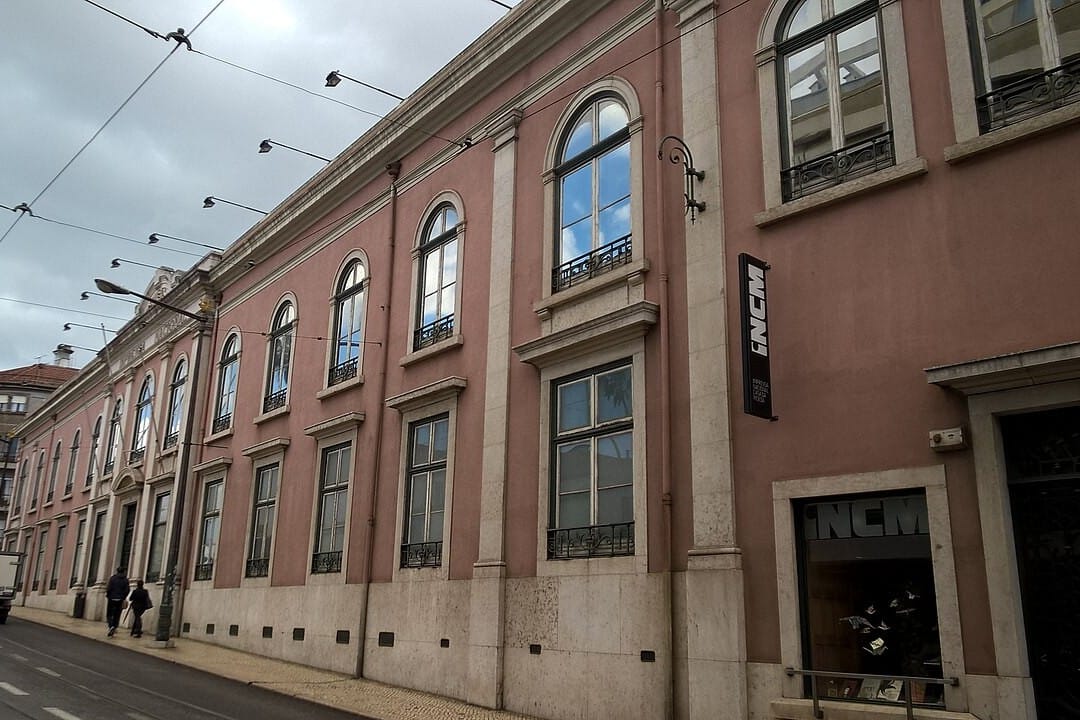 AIMA Cleared to Pay the State Mint Up to 31.35 Million Euros for Residence Cards and Other Documents Through Mid-2027