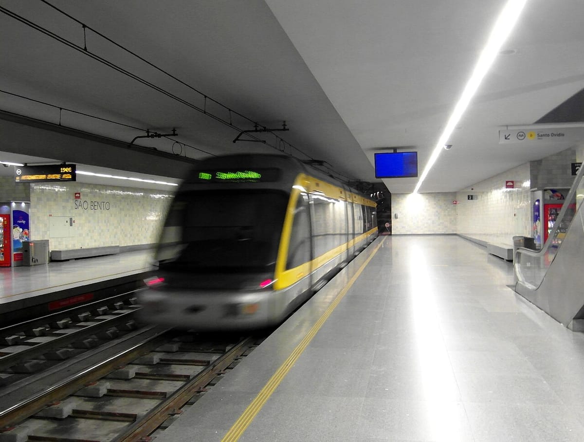 A Metro Train Travels the Whole of Porto's Pink Line for the First Time, Months Before Passengers Can Board