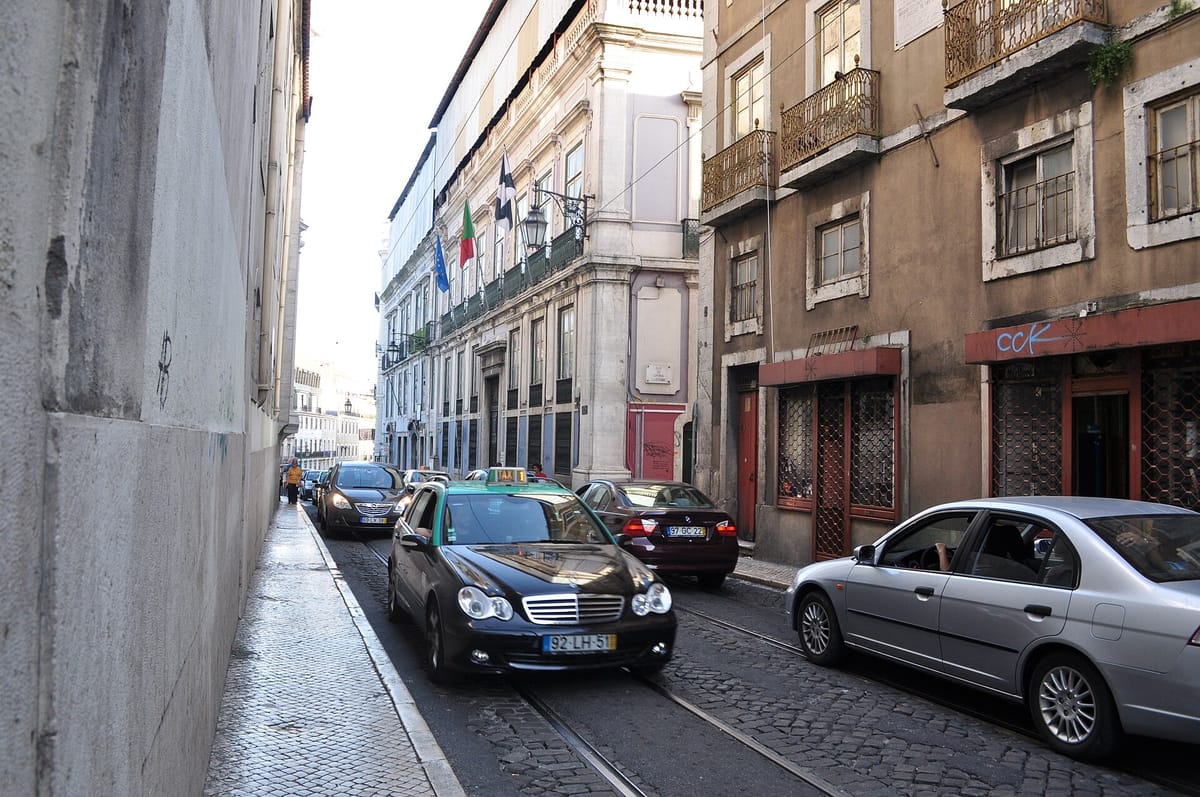 Portugal's New Taxi Fare Rules Start on 14 October, Charging for Distance and Time Together Over the Whole Ride