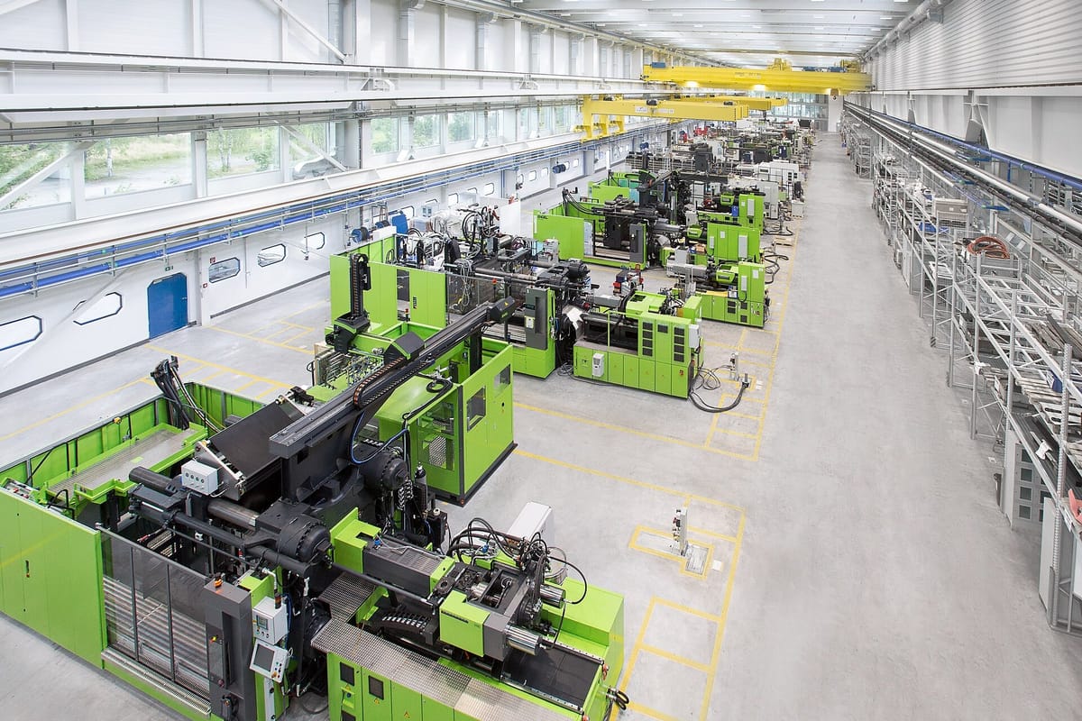 The Former Tupperware Factory in Constância Goes Unsold Again After a Lone Bid Two Thirds Below Its 10 Million Euro Price