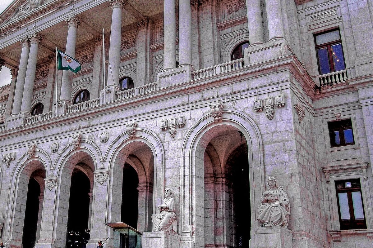 Portugal's Fiscal Council Rates the 2027 Surplus Target Plausible, but Sees Spending Breaking the EU Limit