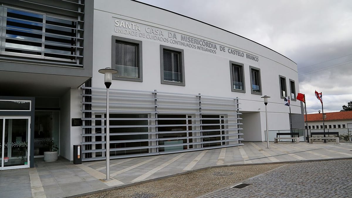 Long-Stay Care Units Lose 17.61 Euros on Every Patient Every Day, a University of Porto Study Finds, About 180,000 Euros a Year Each