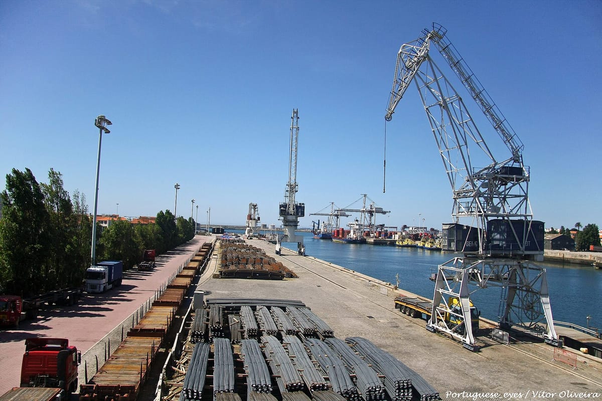 Portugal's Economy Slows to 0.2 Percent Growth in the Third Quarter but Still Outpaces the Euro Area Over the Year