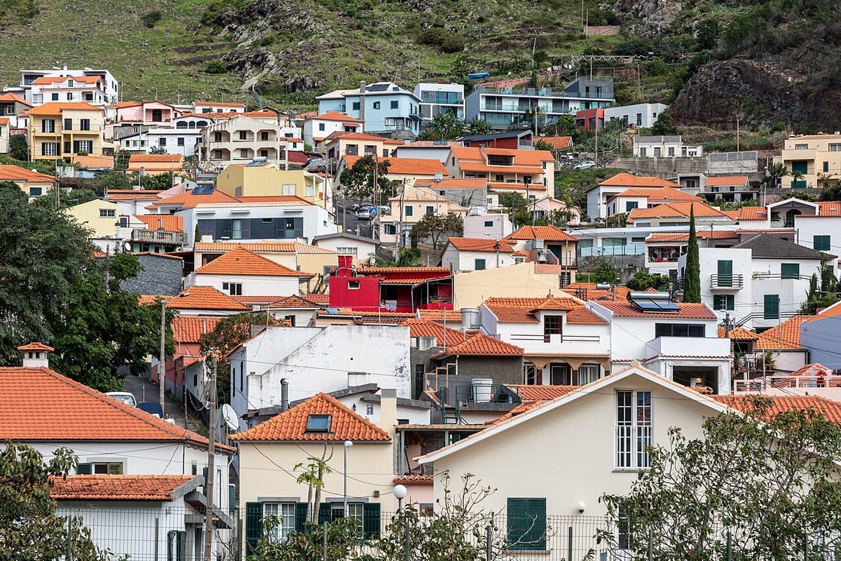 Machico Shuts Its Town Centre to New Holiday Lets and Requires Parking for Every New One Elsewhere in the Madeira Municipality