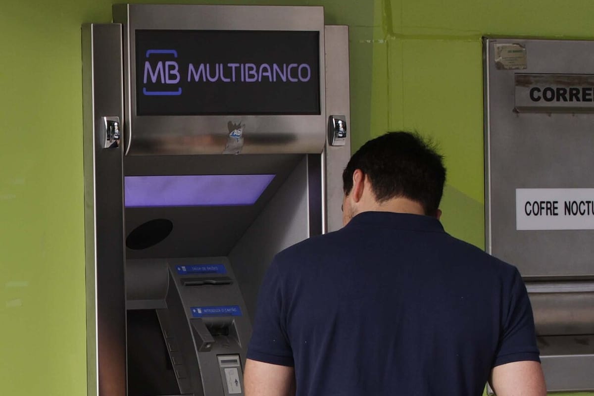 That New Bank Card in Your Letterbox Could Be a Fake, the Bank of Portugal Warns, and a Real One Never Needs Urgent Activation