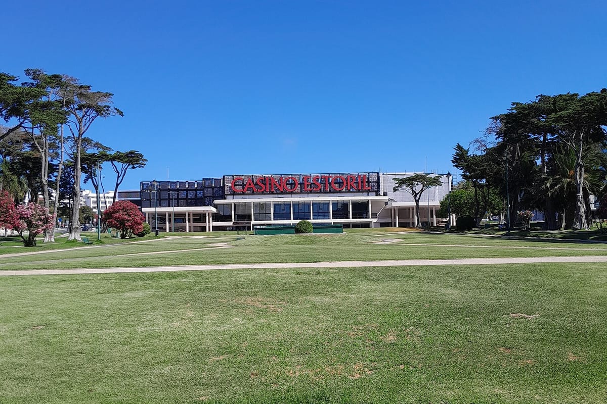 Portugal's First Public Gambling Clinic Took In 50 Patients in Three Months, One of Them 3 Million Euros in Debt
