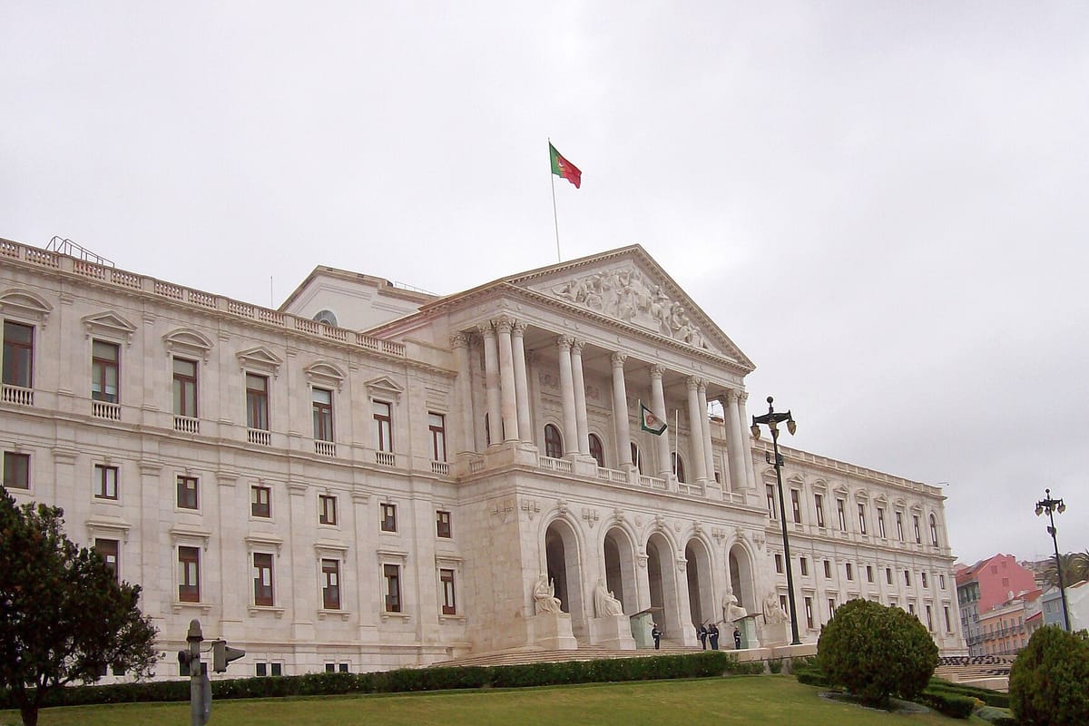 Farm Leaders Carry a 140 Million Euro Demand to Parliament and São Bento Today, Calling the Government's Help Far Too Small