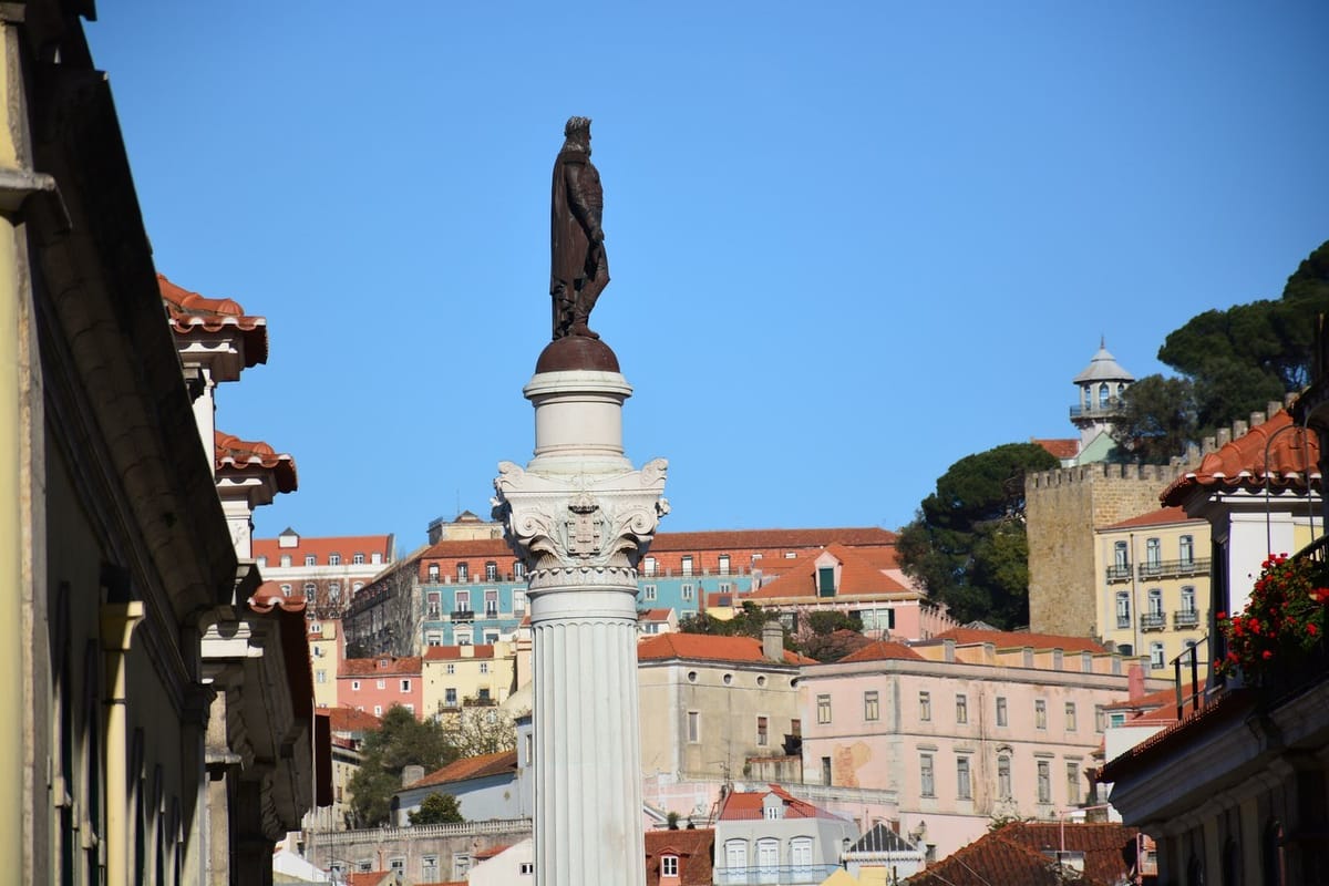 Police Break Up the Rossio and Porto Housing Camps a Second Time, Detaining 31 People Who Go Before the Courts on Monday