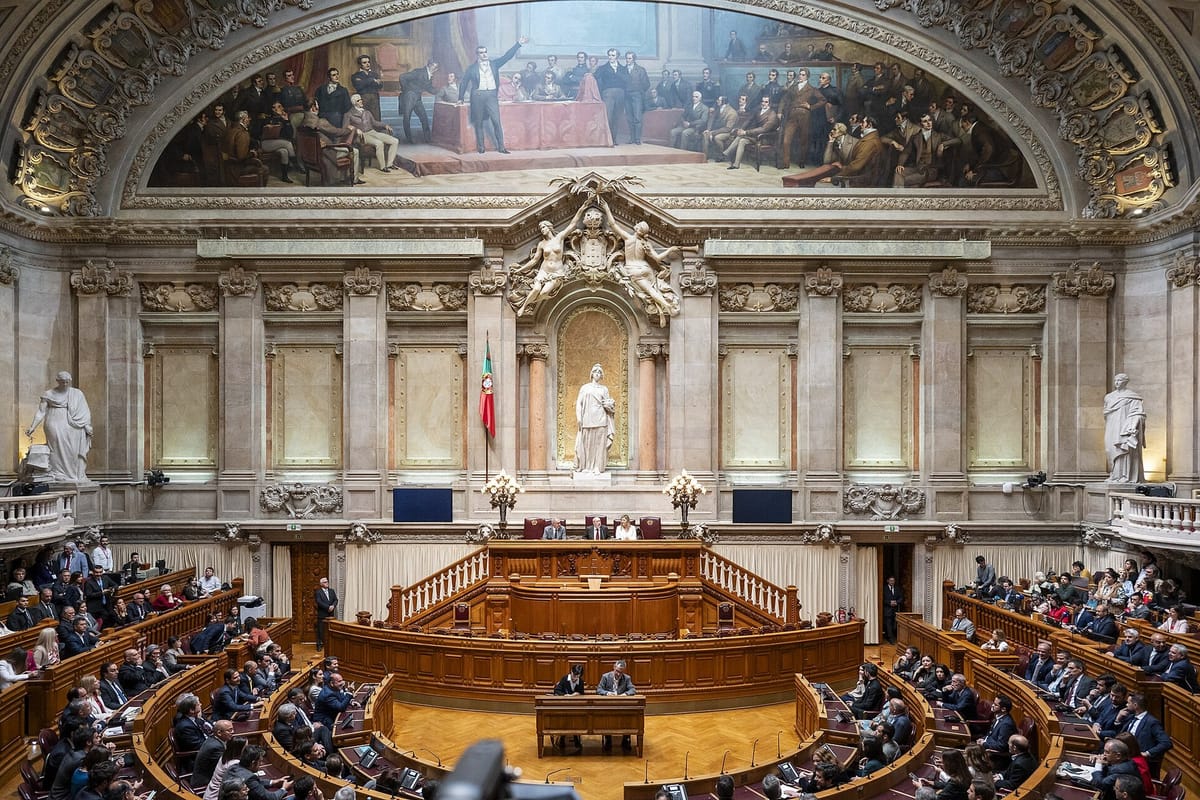 Portugal's 2027 Budget Passes Its First Vote With Only PSD and CDS in Favour, Five Parties Against and the Final Vote Set for 24 November
