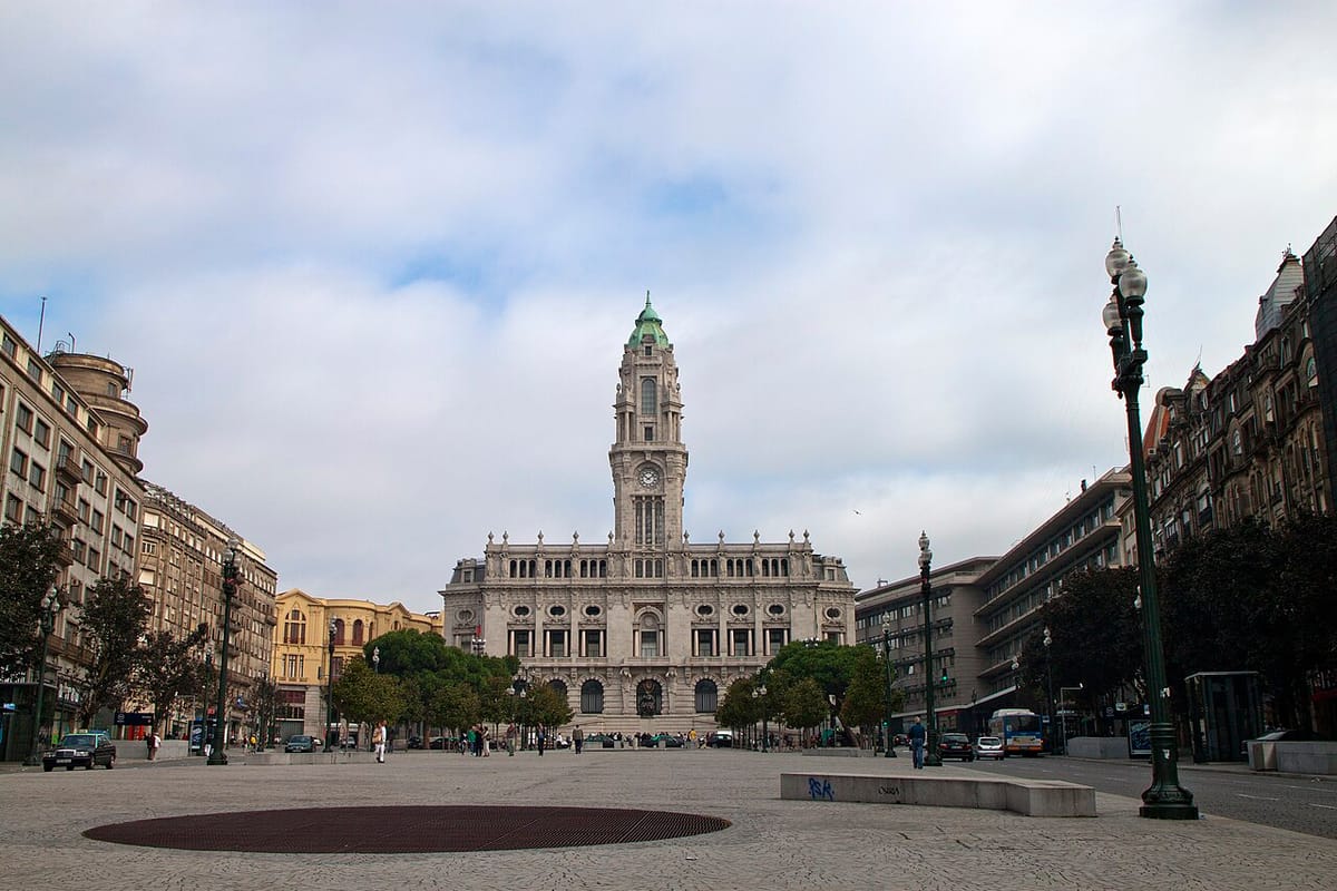 The Porto Brief, Week of 18 October 2026: A Week of Protest on Praça D. João I, the Council Pays for Its Own Health Centres, and FC Porto Lose Late in Seville