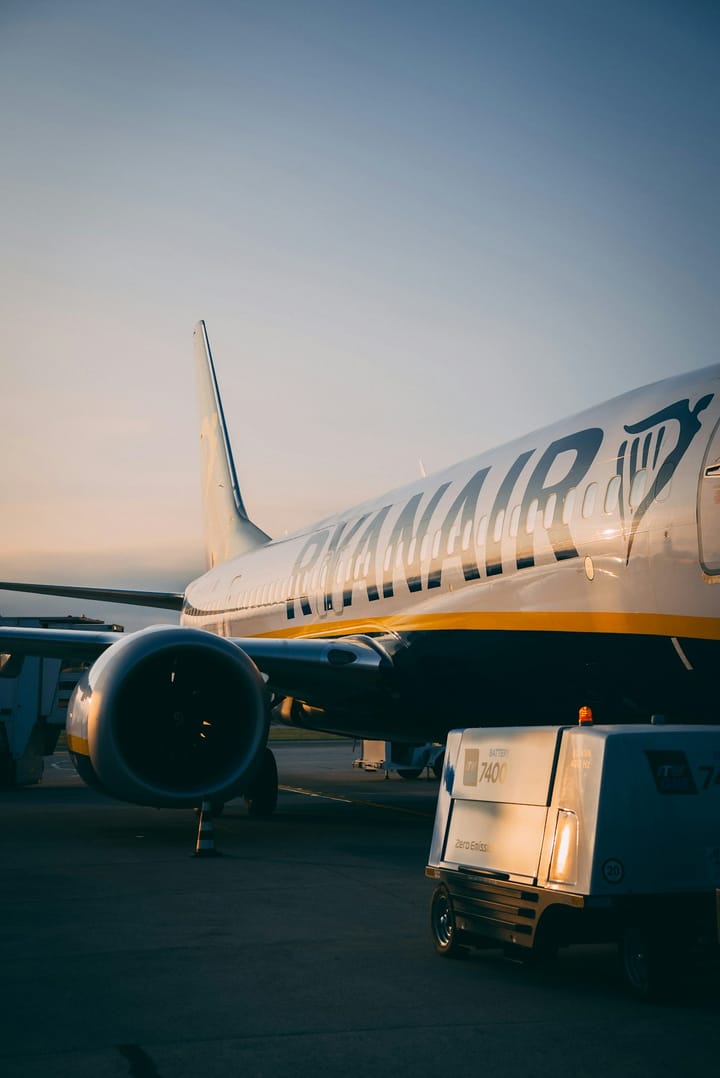 Ryanair Closes Check-In and Bag Drop 60 Minutes Before Departure From 10 November — Expats Flying Out of Lisbon, Porto and Faro Get an Extra 20 Minutes to Plan For