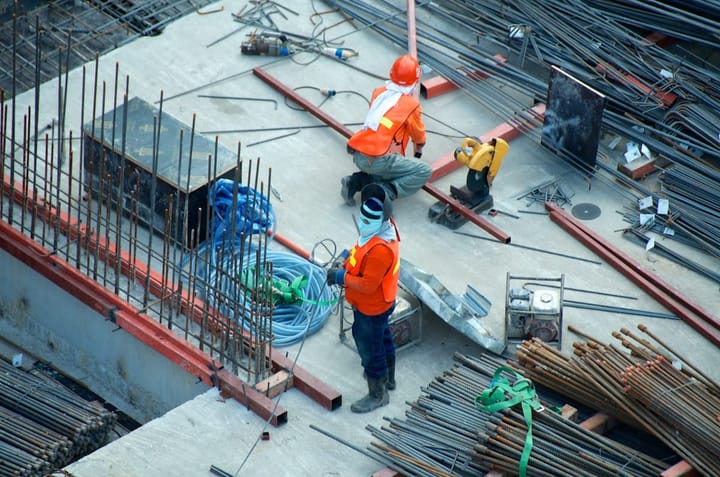 Mota-Engil Books a Record €35 Million Q1 Profit on Brazilian Backlog Push — Carteira de Encomendas Stretches to €16.9 Billion as Santos-Guarujá Tunnel Anchors the New Pipeline