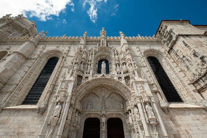 Portugal's National Museums and Monuments Lose 221,929 Visitors in 2025 — Jerónimos Holds Above One Million While 17 Sites Sit Closed for PRR Works