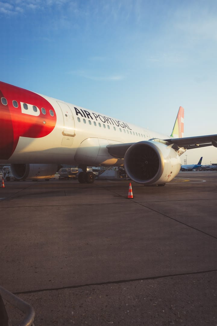 Aviation Kerosene Set to Peak at $211.7 a Barrel in May — S&P Global Sees a 114% Two-Month Jump on Hormuz Disruption as Goldman Warns Europe's Jet-Fuel Stocks Could Drop to a 23-Day Cover and the Government Flags an End-August Shortage Risk