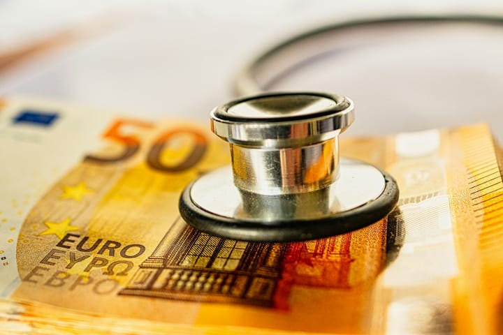 Private Health Insurance (Seguro de Saúde) in Portugal in 2026 — A Practical Guide to Médis, Multicare, Allianz Care and AdvanceCare, the ASF Framework, the Períodos de Carência, the Co-Pagamentos, Pre-Existing Rules and the IRS 15% Deduction