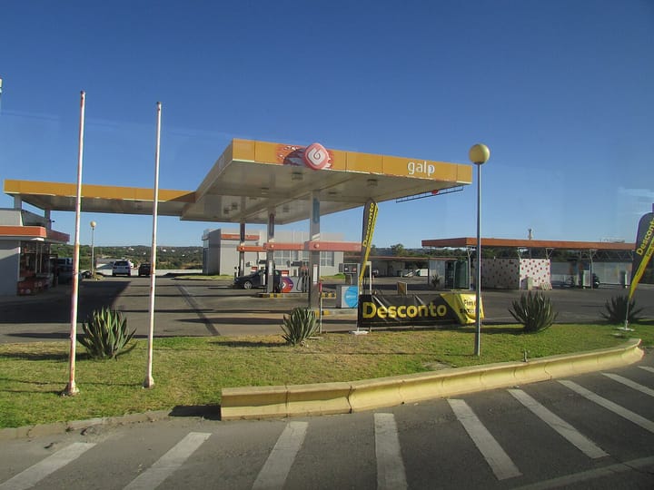 Diesel Crosses €2 a Litre on Monday as a Middle-East Oil Spike Feeds Portugal's Pumps