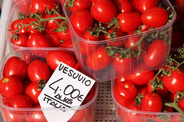 The EU's New Packaging Rules Reach Portugal This Week, Starting With a Ban on 'Forever Chemicals' in Food Packaging