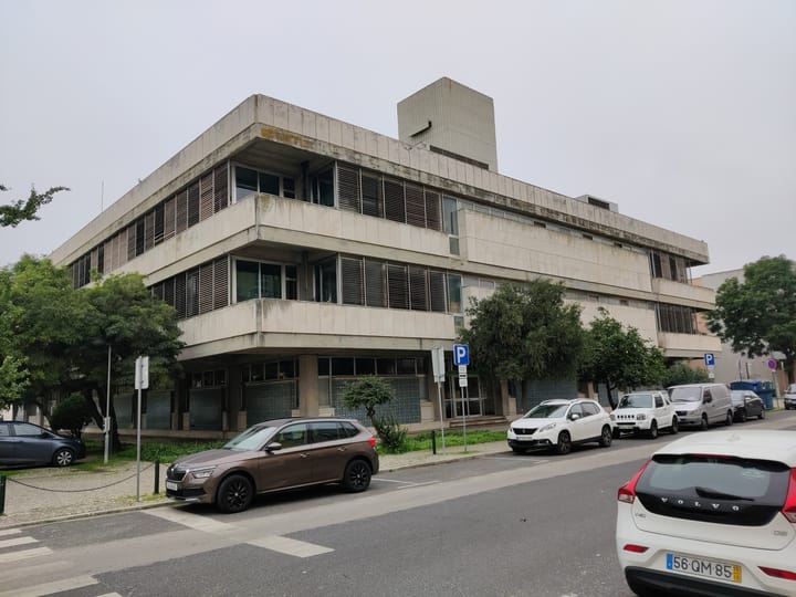 The concrete district office of Portugal's Segurança Social social-security service in Setúbal.