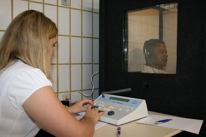 Portugal's Health Regulator Tells Private Clinics to Scrap Charges Patients Were Never Quoted, From a 29 Euro Ear Cleaning to a 69.60 Euro Scan